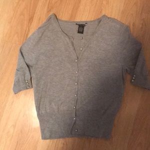 Gray cardigan with pearl buttons